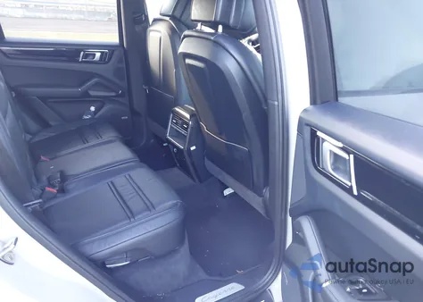 2020 Porsche Cayenne z USA, uszkodzony, nr VIN WP1AA2AY5LDA07474